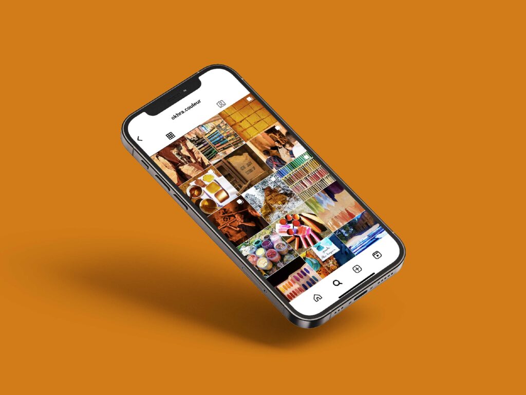 Okhra Réseaux Sociaux